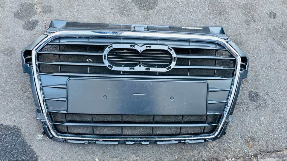 Audi A1 Grill - Private Seller Audi A1 Grill - Private Seller