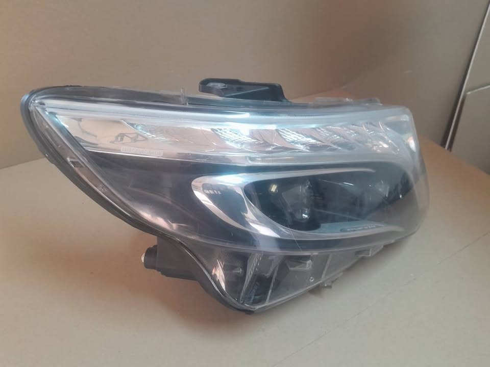2016-2018 MERCEDES BENZ VITO RIGHT SIDE XENON HEADLIGHT FOR SALE