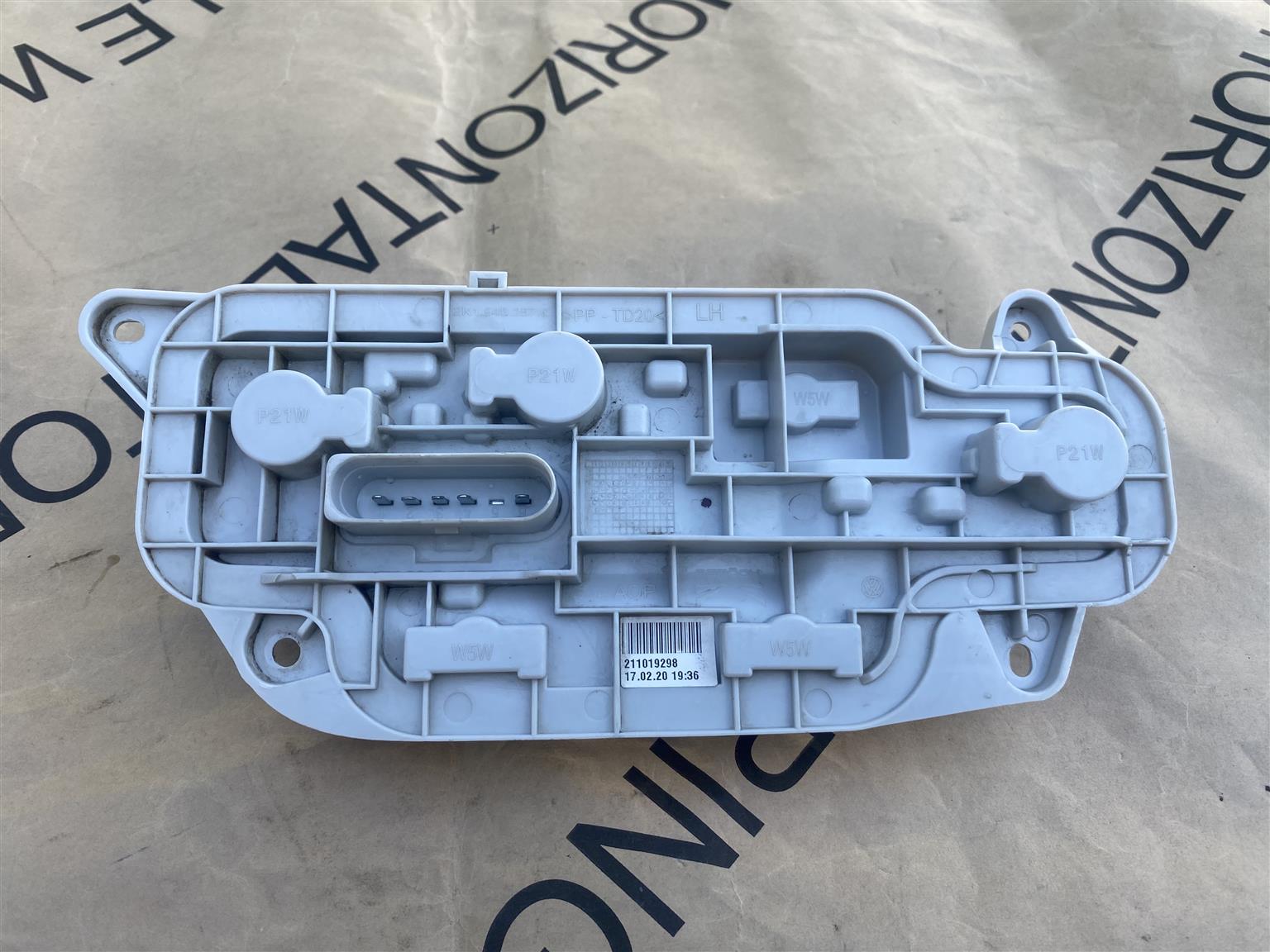 2021 VW CADDY TAIL LIGHT GLOBE HOLDER LEFT SIDE FOR SALE. IN PRISTINE CONDITION - Private Seller 2021 VW CADDY TAIL LIGHT GLOBE HOLDER LEFT SIDE FOR SALE. IN PRISTINE CONDITION - Private Seller