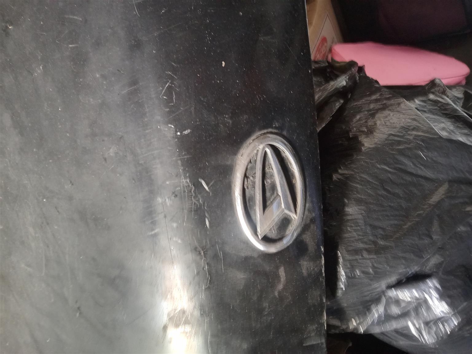 Daihatsu Charade Bonnet, 2006, - Private Seller Daihatsu Charade Bonnet, 2006, - Private Seller