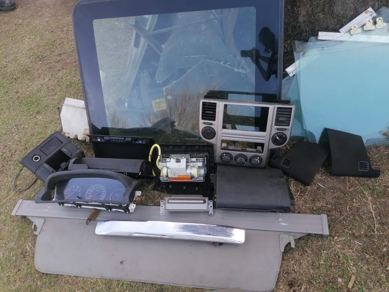 NISSAN X TRAIL SPARES - Private Seller NISSAN X TRAIL SPARES - Private Seller