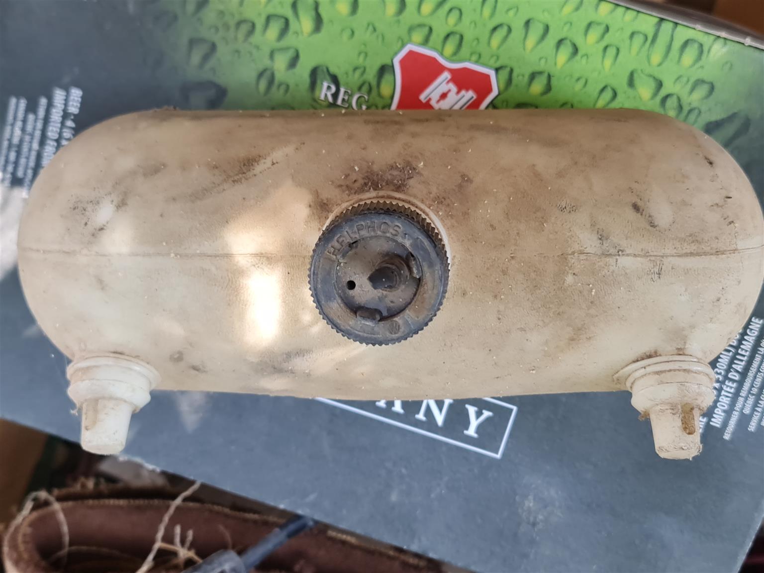 VW Beatle 1972/77 windscreen washer bottle - Private Seller VW Beatle 1972/77 windscreen washer bottle - Private Seller