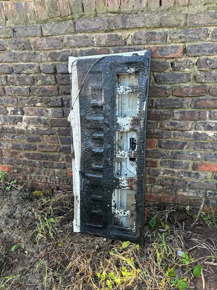 Chevrolet Tailgate - Private Seller