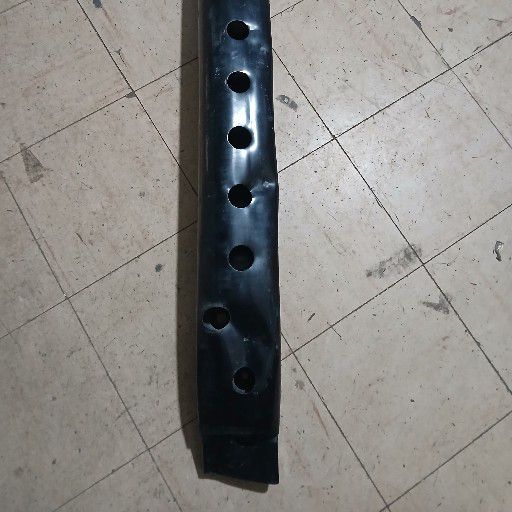 Isuzu Bakker stiffener - Private Seller Isuzu Bakker stiffener - Private Seller