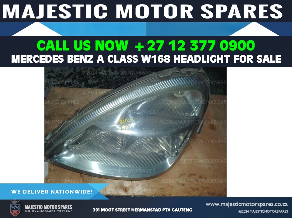 Mercedes Benz A Class W168 Headlight for sale (Used)