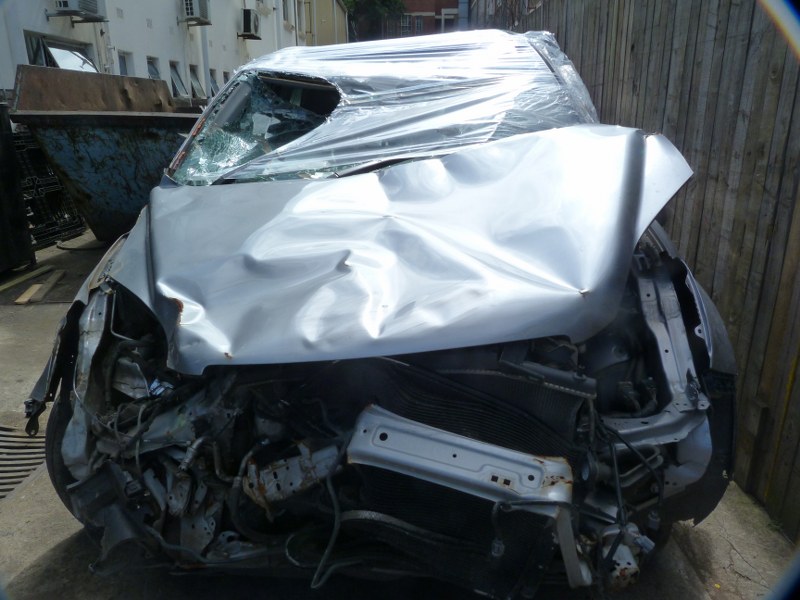 Honda CR-V 2.4 VTEC RVSi AT Silver - 2009 STRIPPING FOR SPARES - Private Seller Honda CR-V 2.4 VTEC RVSi AT Silver - 2009 STRIPPING FOR SPARES - Private Seller