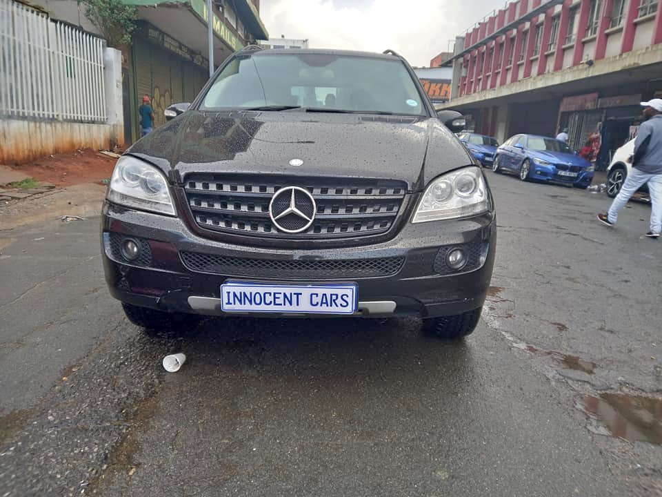 2008 MERCEDES BENZ ML320 CDI DIESEL, AUTOMATIC TRANSMISSION, BLACK COLOUR, 110000KM
