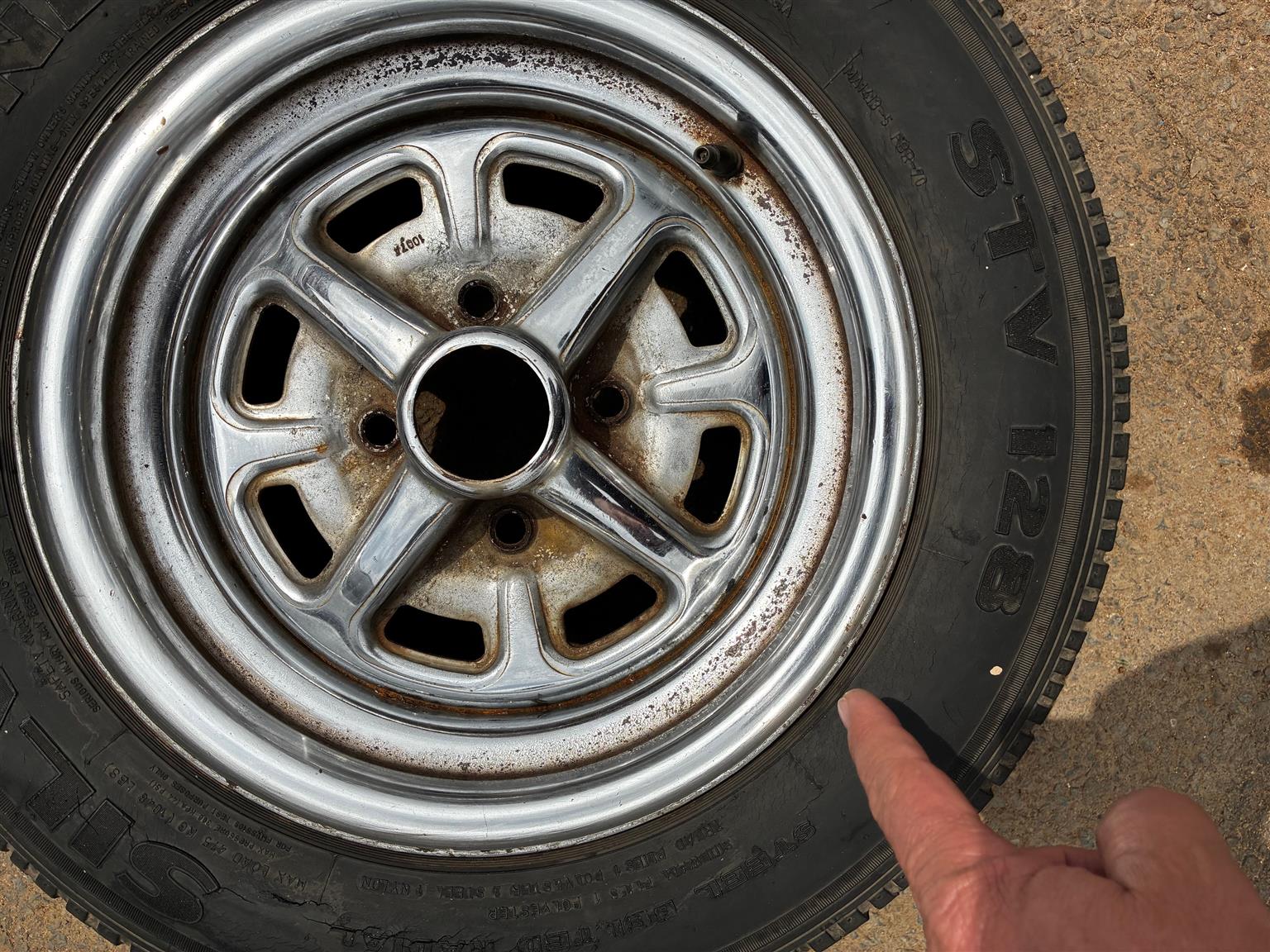 Ford Rostyle wheel Rim Chrome. - Private Seller