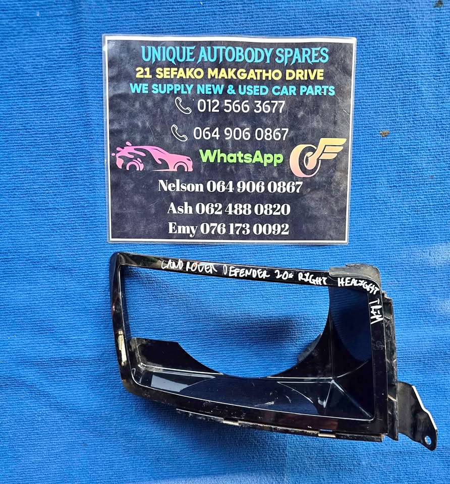 Land Rover Defender Right Headlight Cover Land Rover Defender Right Headlight Cover