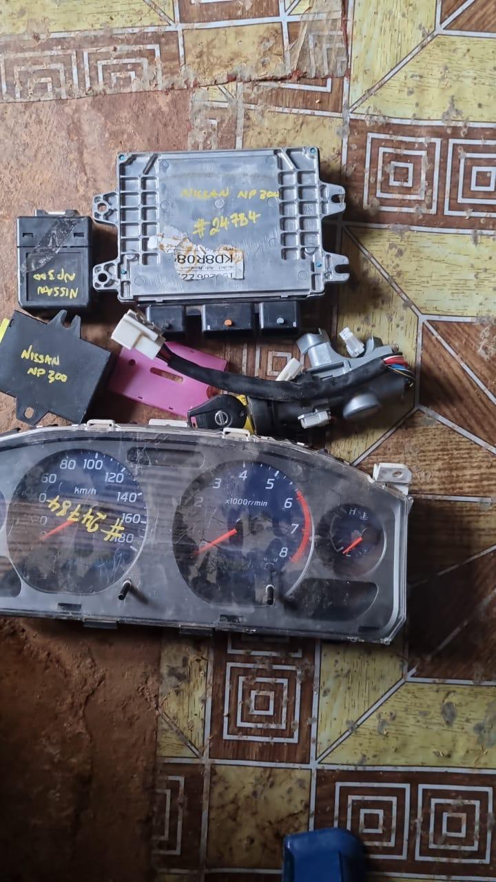 AUTO ECU CAR COMPUTER BOX TESTING, CODING AND PROGRAMMING | Junk Mail