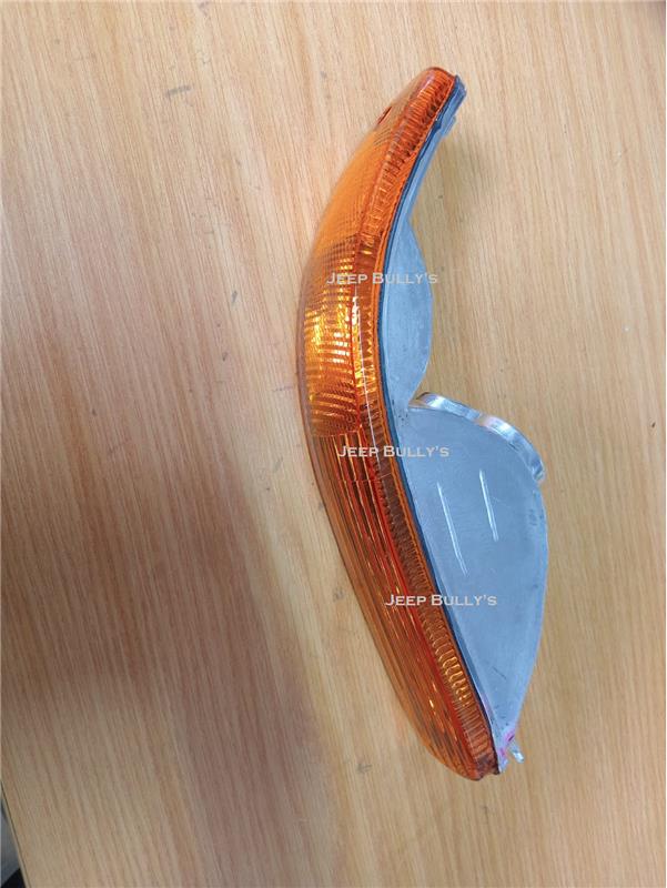 Jeep Cherokee KJ | RH | Facelift Indicator Lights - Private Seller Jeep Cherokee KJ | RH | Facelift Indicator Lights - Private Seller