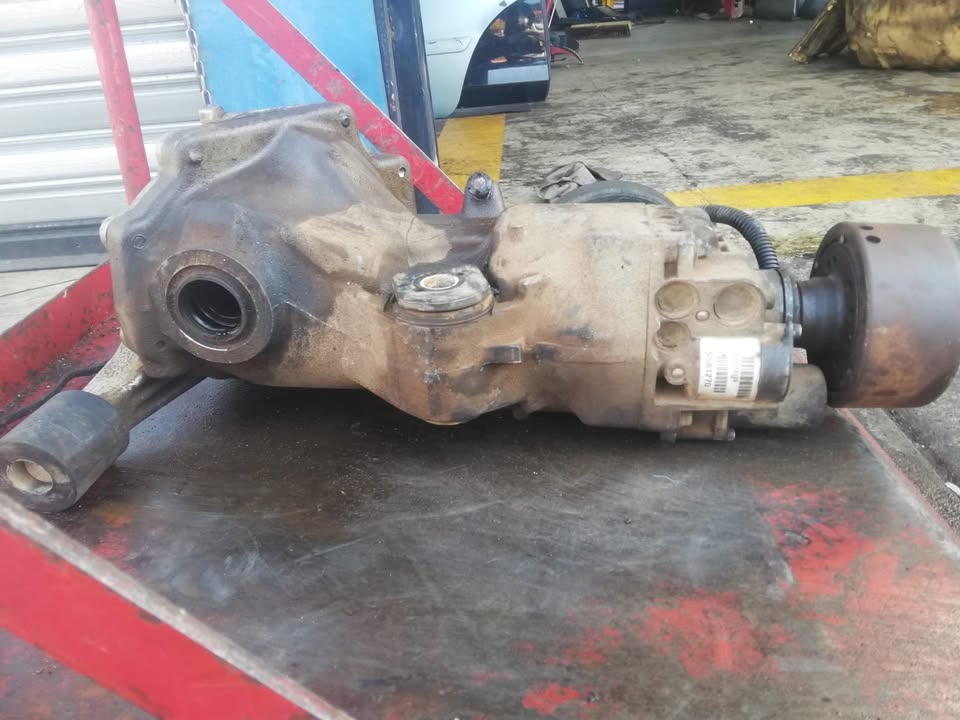 VOLVO XC70 TRANSFER CASE FOR SALE