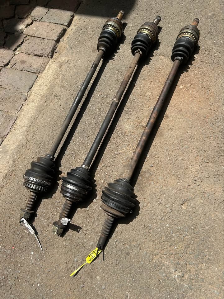 Opel Astra F Right Front CV Shafts For Sale @Circle 7 Used Parts - Private Seller
