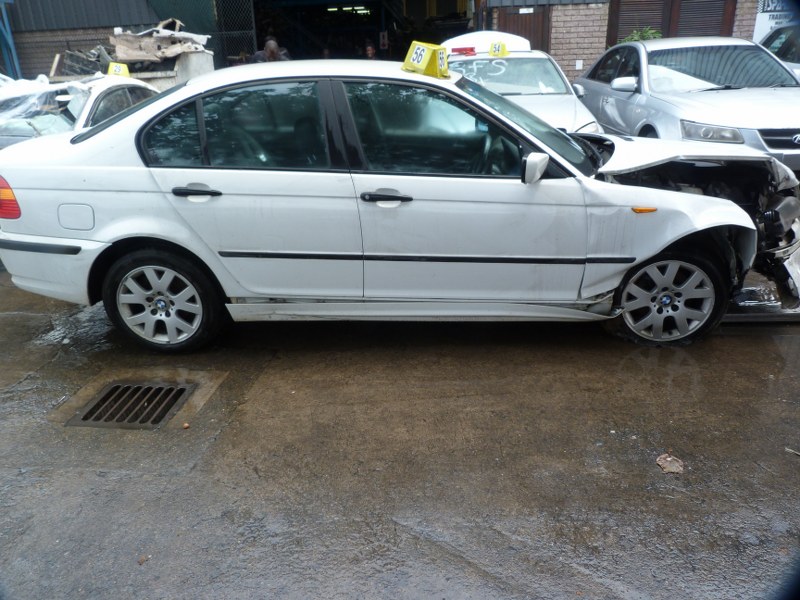 BMW 318i Facelift AT E46 - 2003 STRIPPING FOR SPARES - Private Seller BMW 318i Facelift AT E46 - 2003 STRIPPING FOR SPARES - Private Seller
