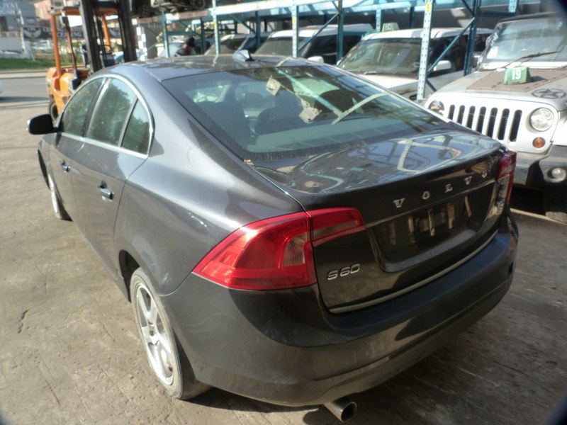 Volvo S60 2.0 T Manual Black - 2011 STRIPPING FOR SPARES - Private Seller Volvo S60 2.0 T Manual Black - 2011 STRIPPING FOR SPARES - Private Seller