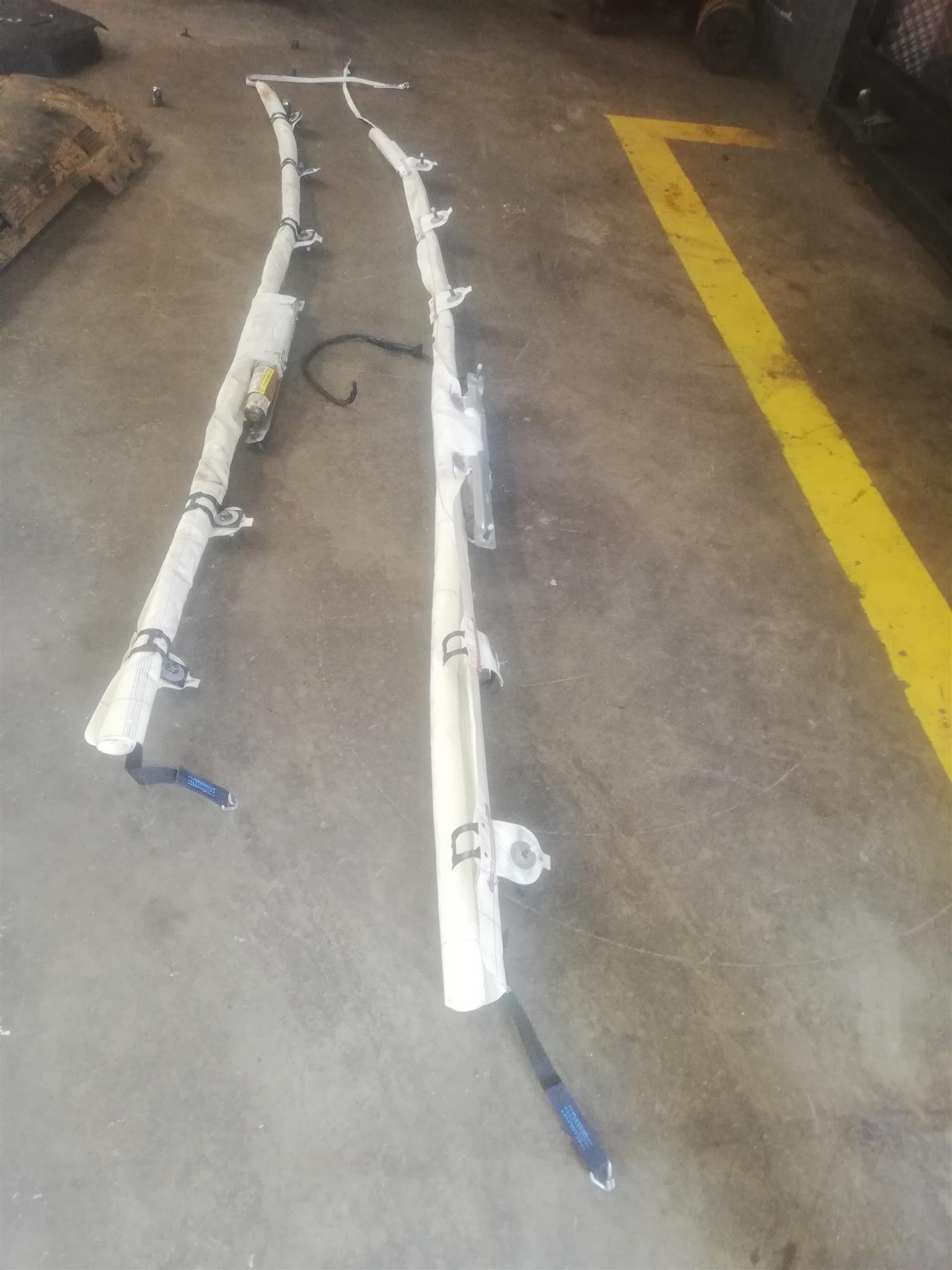 VOLVO V4O 2014 AIRBAGS FOR SALE (DELIVERY COUNTRY WIDE) - Private Seller