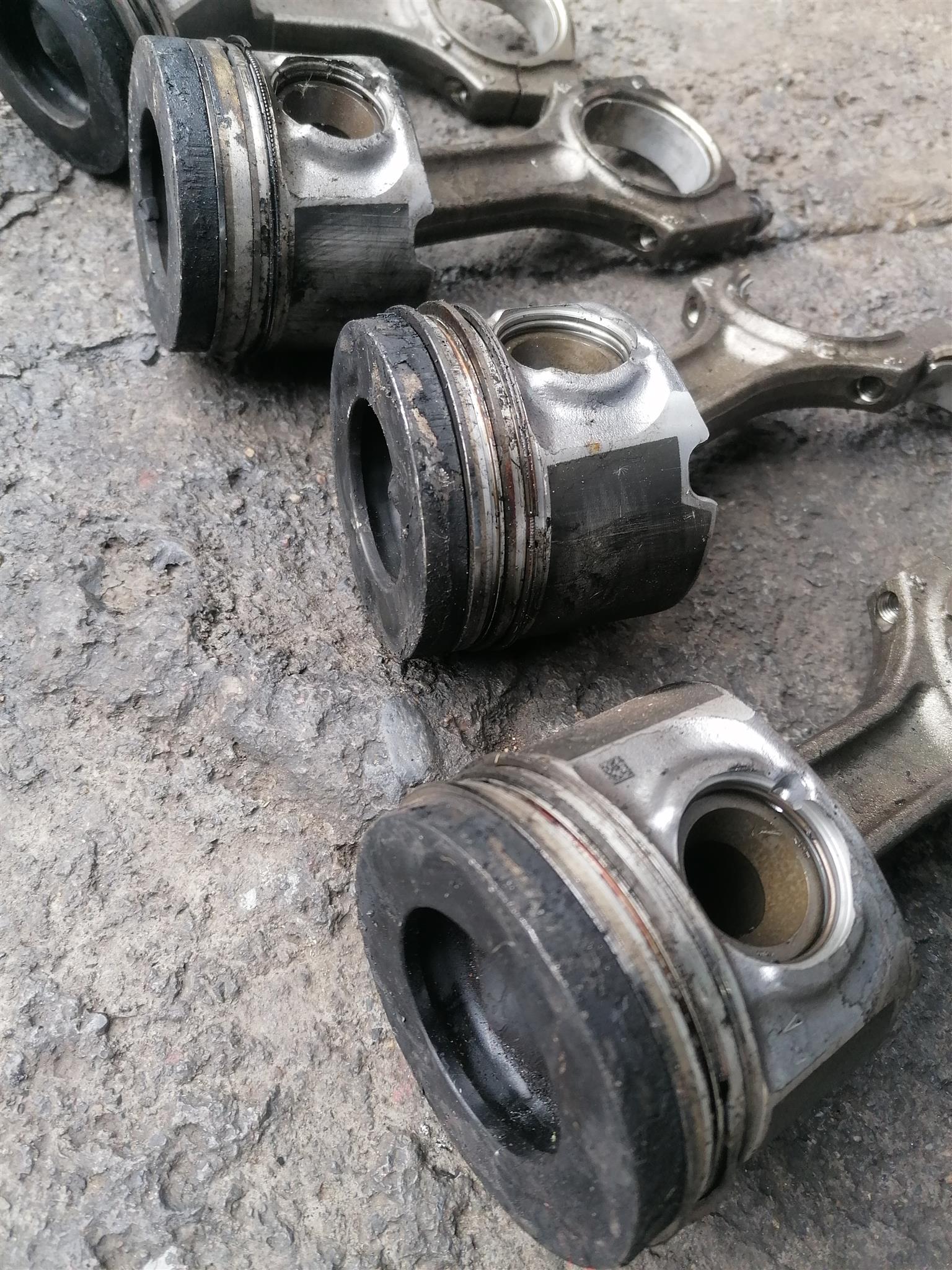 3.0D N57 PISTONS - Private Seller 3.0D N57 PISTONS - Private Seller