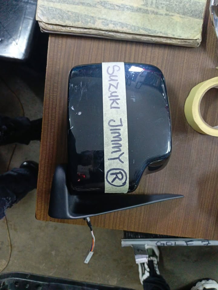 Suzuki Jimmy right side mirror - Private Seller Suzuki Jimmy right side mirror - Private Seller