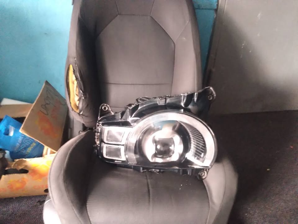 Land Rover Defender L/Hand Side Headlight for Sale whatsapp - Private Seller