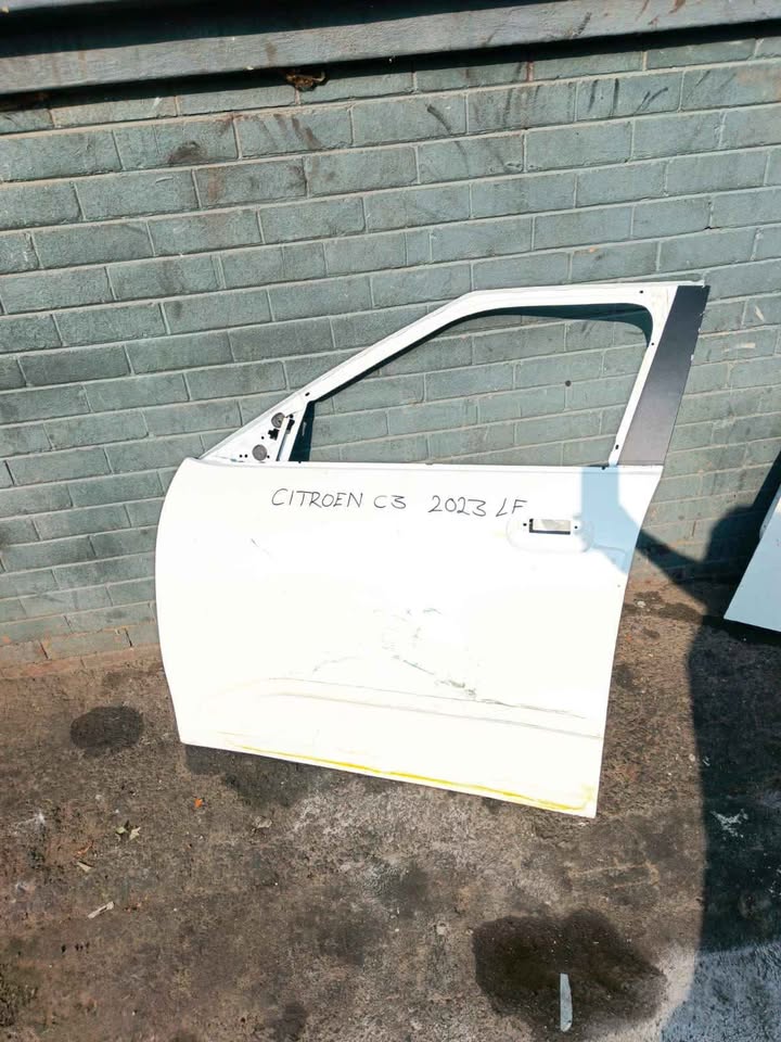 CITROEN C3 LF DOOR - Private Seller