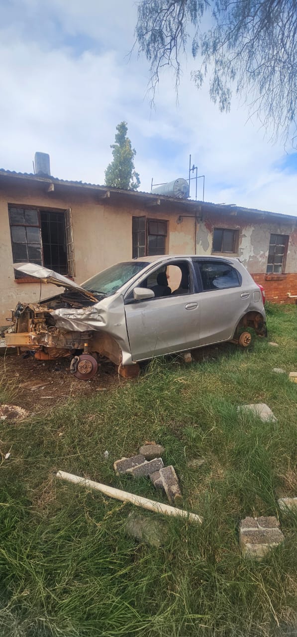 Toyota Etios 2014 Hatch back with 2NR engine stripping for spares Code 2 - Private Seller