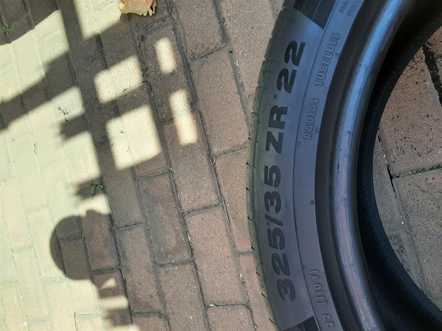 Mercedes-Benz GLE 63S Used Tyres 285 x 40 x 22" and 325 x 35 x22" tyres.