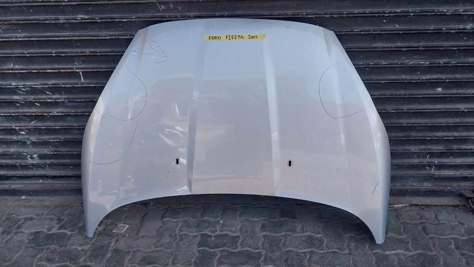 Ford Fiesta bonnet 2017 - Private Seller
