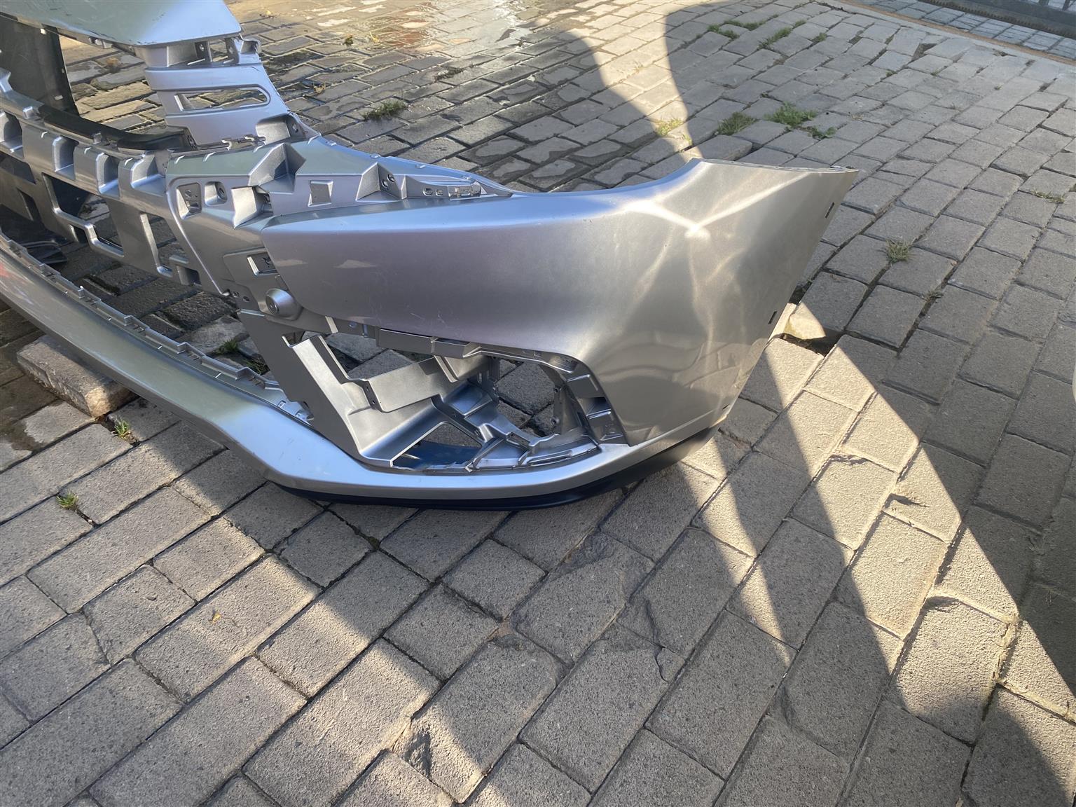 2018 MITSUBISHI ASX FRONT BUMPER FOR SALE. IN PRISTINE CONDITION - Private Seller 2018 MITSUBISHI ASX FRONT BUMPER FOR SALE. IN PRISTINE CONDITION - Private Seller