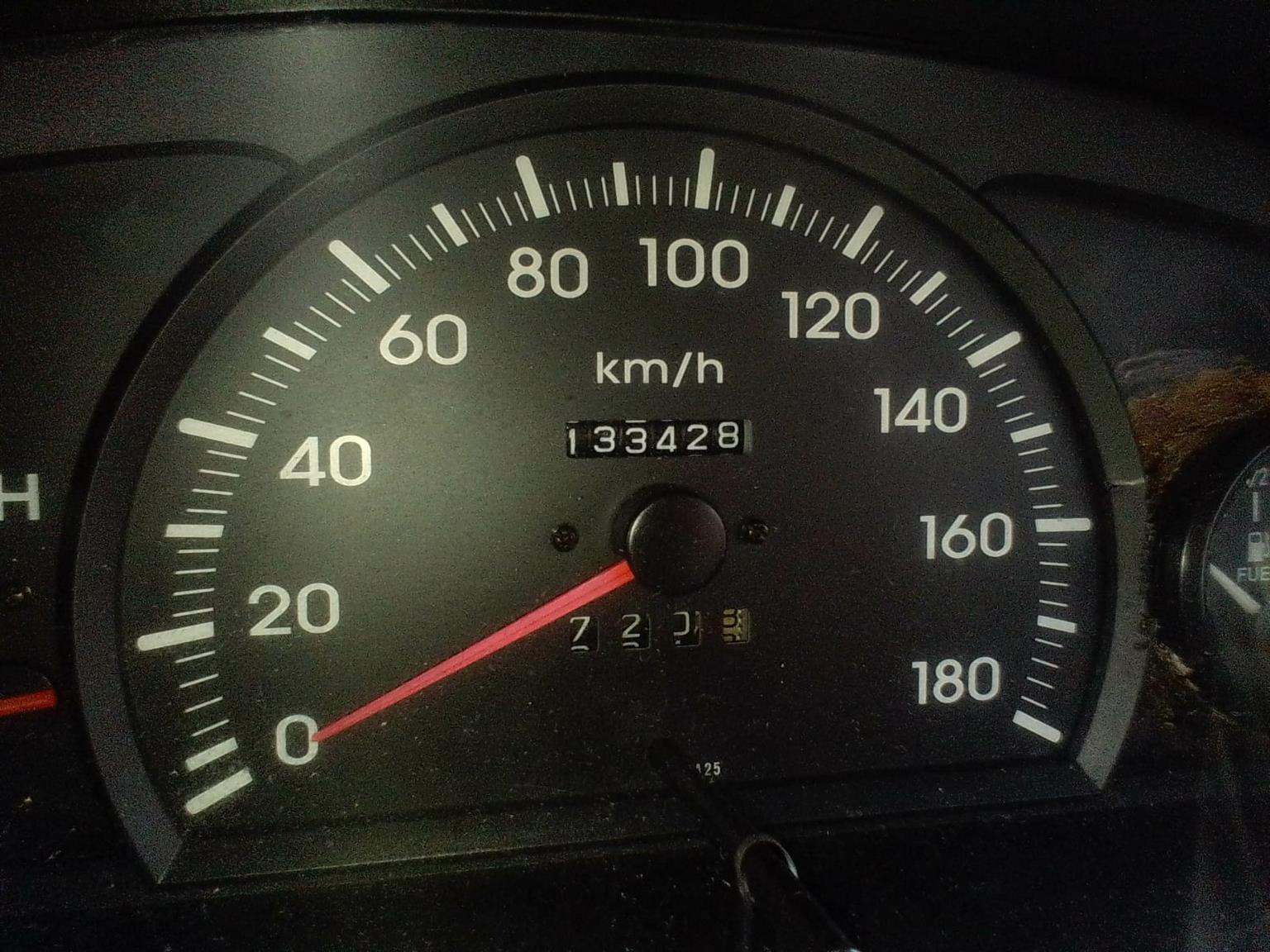 Used 2004 Daihatsu Charade 1.0 Classic - Private Seller Used 2004 Daihatsu Charade 1.0 Classic - Private Seller