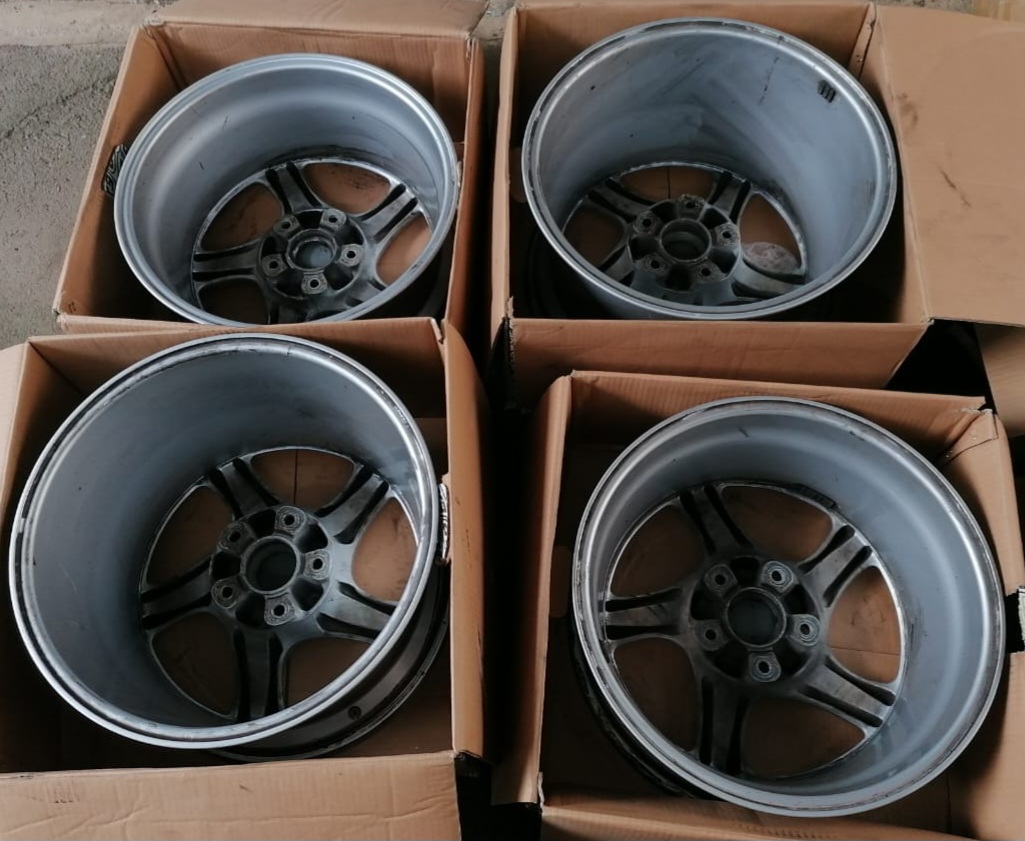 Porsche 18 inch 996 Turbo twist wheels for sale - Private Seller