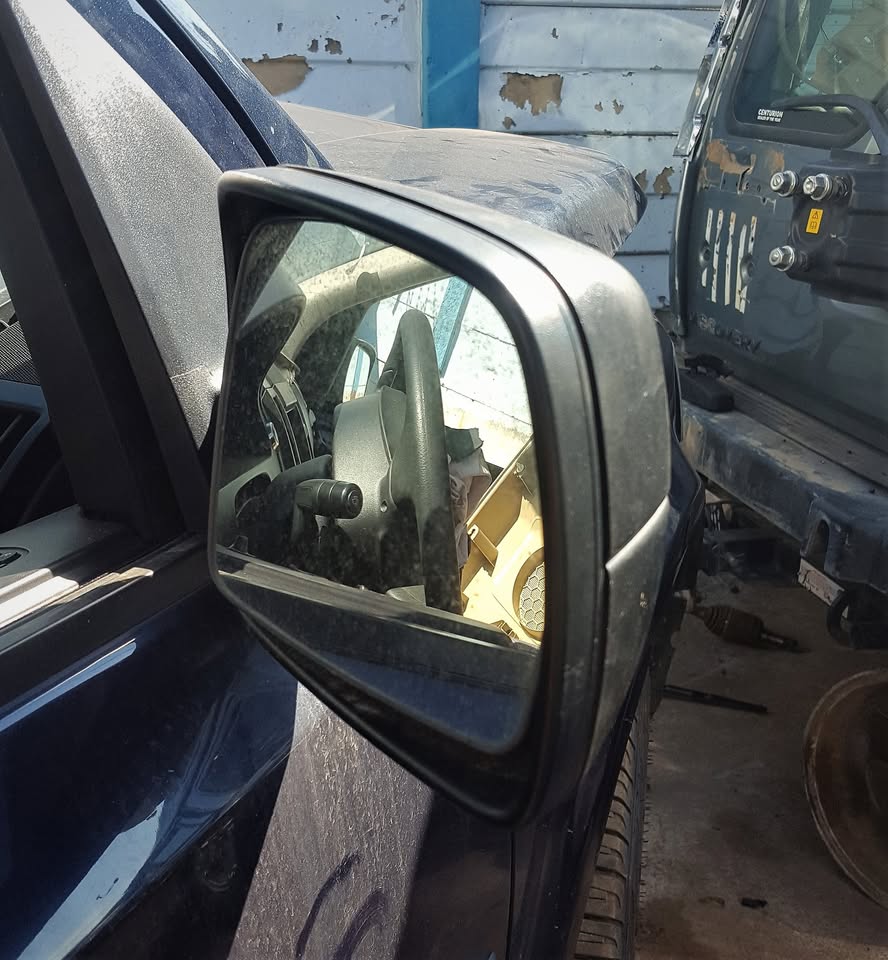 Land Rover Freelander 2 Side-Mirrors for sale | AUTO EZI - Private Seller Land Rover Freelander 2 Side-Mirrors for sale | AUTO EZI - Private Seller