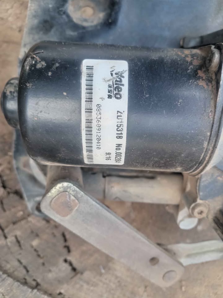 Ford Icon 2014 wiper motor and mechanism complete - Private Seller Ford Icon 2014 wiper motor and mechanism complete - Private Seller