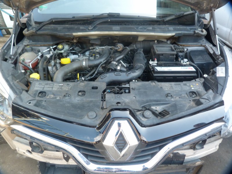 Renault Captur 1.2T Dynamique AT Metallic Grey - 2015 STRIPPING FOR SPARES. - Private Seller Renault Captur 1.2T Dynamique AT Metallic Grey - 2015 STRIPPING FOR SPARES. - Private Seller