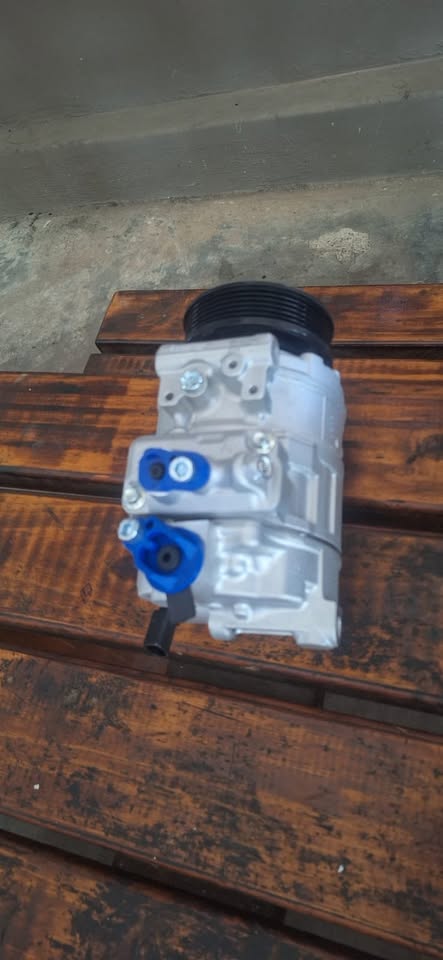 VW Amarok Aircon Pump For Sale - Private Seller VW Amarok Aircon Pump For Sale - Private Seller