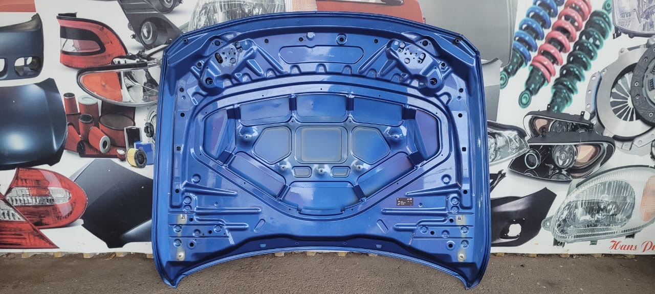 2018 BMW F30 BONNET FOR SALE. - Private Seller