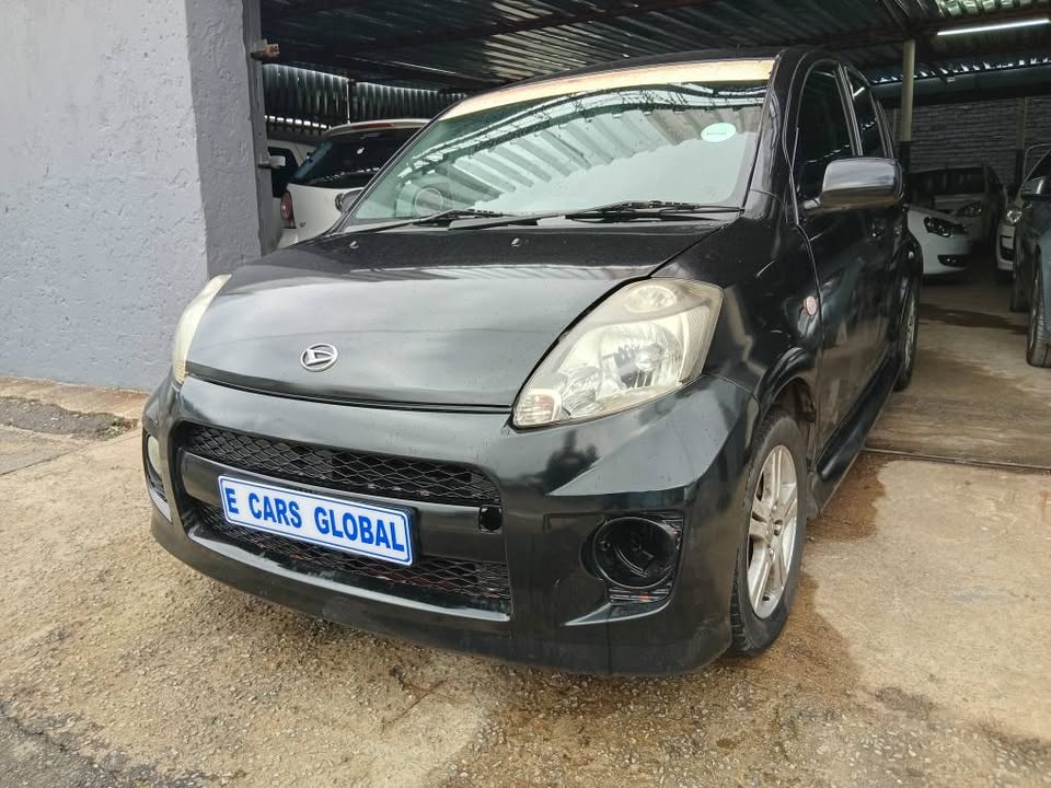 Diahatsu Sirion 2008