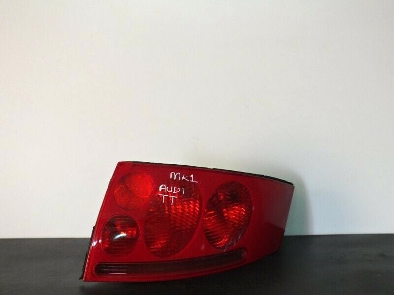 Audi TT Right rear Taillight 1998-2006