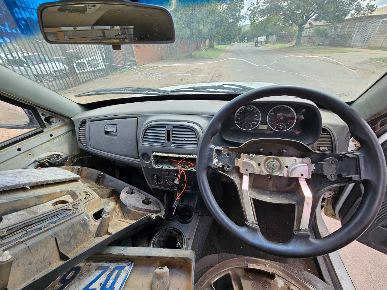 Tata Xenon 3.0 bakkie stripping for spares Tata Xenon 3.0 bakkie stripping for spares