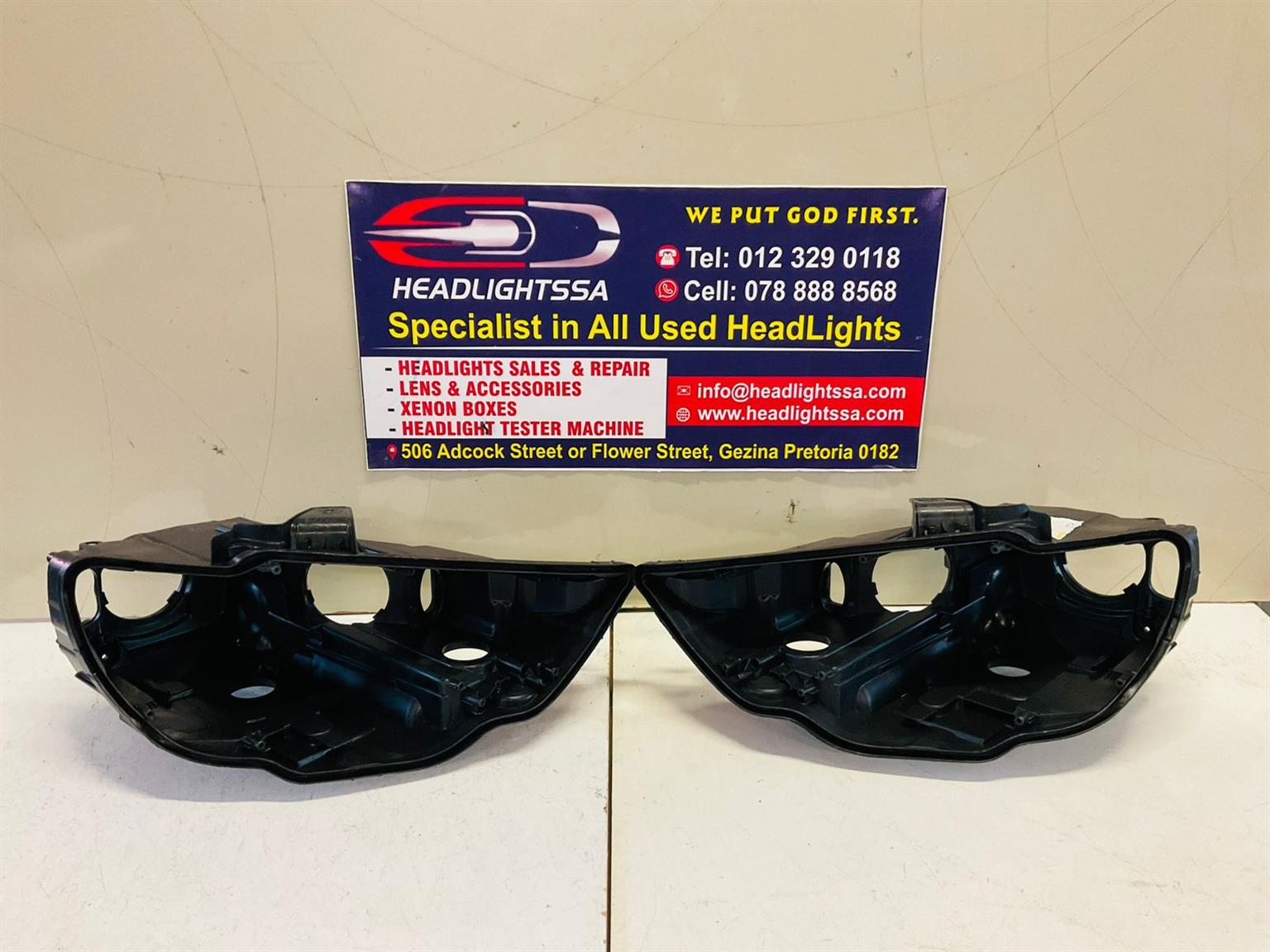 Audi A3 left and right side headlight replacement housing - Private Seller Audi A3 left and right side headlight replacement housing - Private Seller
