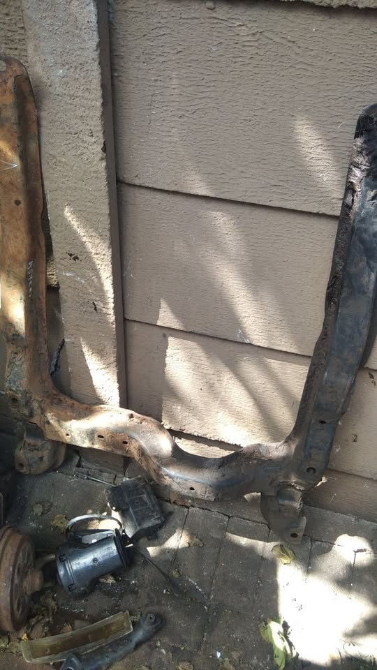 OPEL ASTRA SUB FRAME FOR SALE - Private Seller OPEL ASTRA SUB FRAME FOR SALE - Private Seller