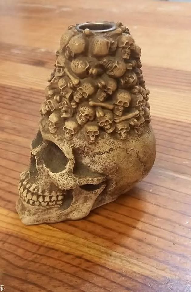 SKULL BONES CANDLE HOLDER