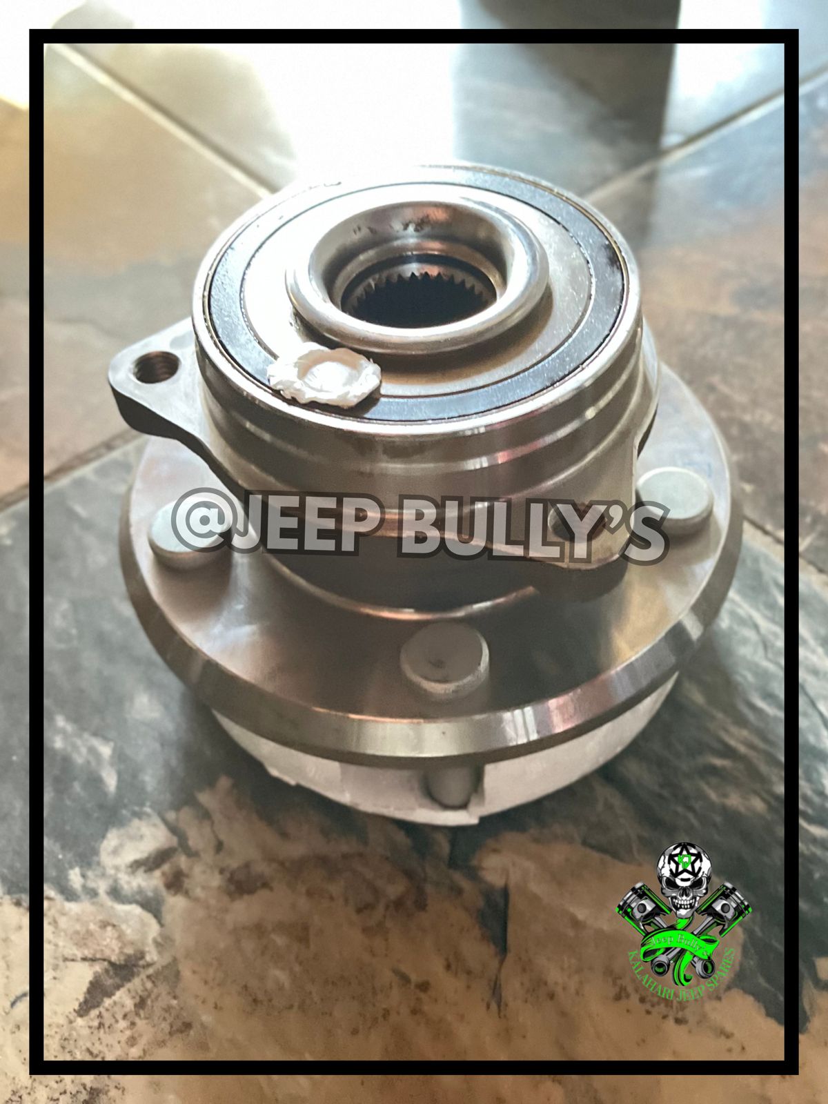 Jeep Grand Cherokee Wk2 Wheel Hub and Bearing Brand New For Sale - Private Seller Jeep Grand Cherokee Wk2 Wheel Hub and Bearing Brand New For Sale - Private Seller