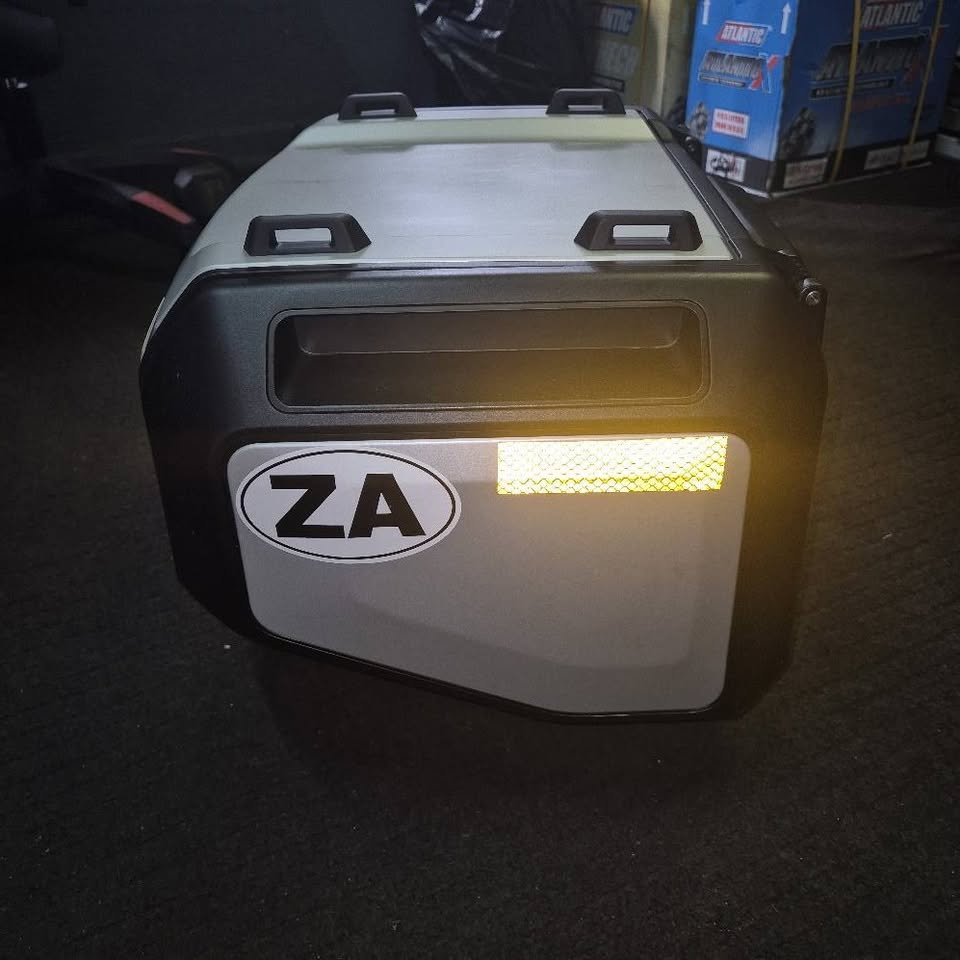 BMW 1300GS TOP BOX - Private Seller