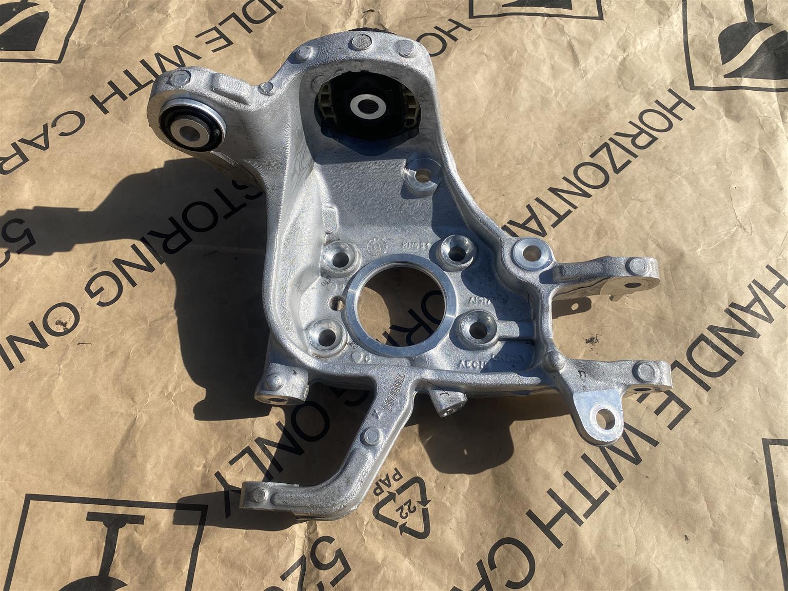 2024 VOLVO XC60 XC90 RIGHT REAR WHEEL HUB FOR SALE. BRAND NEW