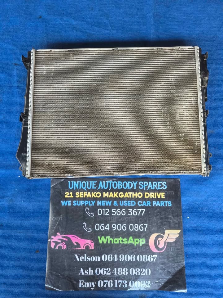 Mercedes W213 W222 Radiator