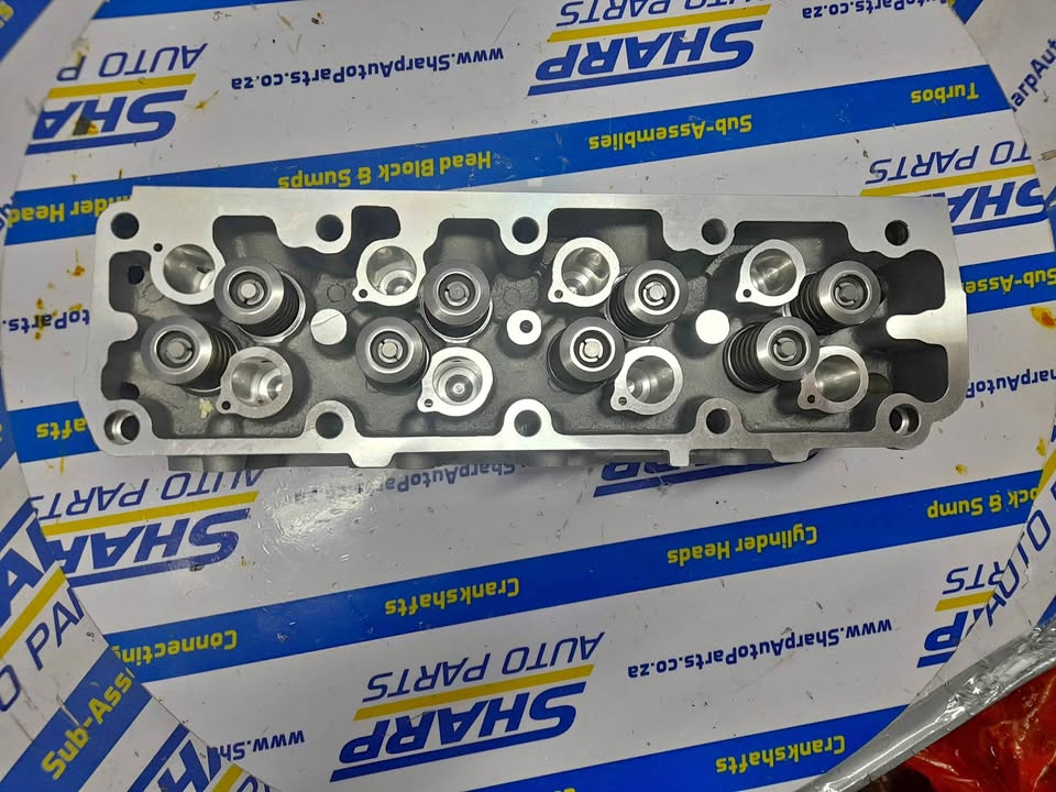 Opel corsa utility (Gamma) 6W/C14SE cylinder head - Private Seller Opel corsa utility (Gamma) 6W/C14SE cylinder head - Private Seller