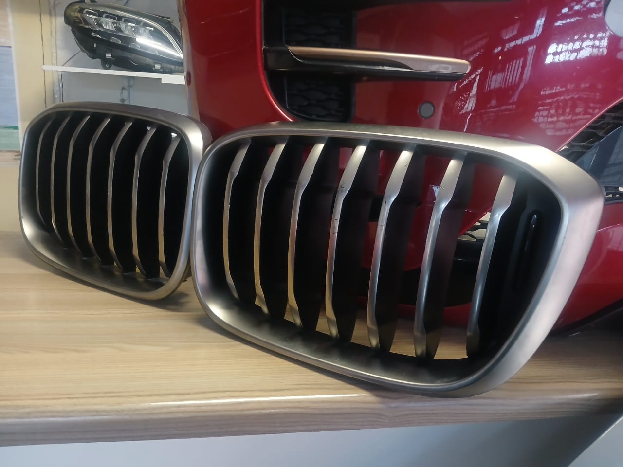 2020 BMW GO1 X3/X4 RIGHT AND LEFT FRONT MAIN GRILLS FOR SALE SUPER CLEAN - Private Seller 2020 BMW GO1 X3/X4 RIGHT AND LEFT FRONT MAIN GRILLS FOR SALE SUPER CLEAN - Private Seller