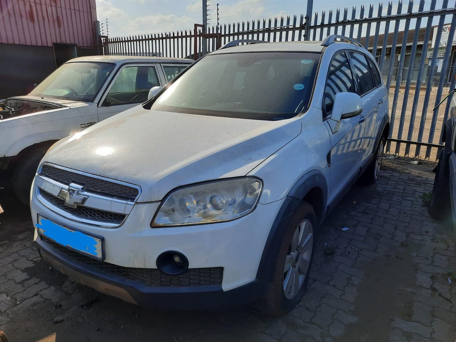 2010 Chev Captiva 2.4 - Stripping for Spares