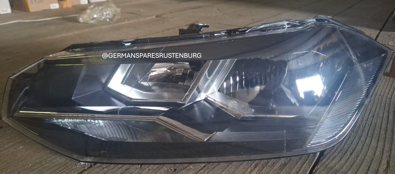 POLO 8 NEW HEADLIGHTS - Private Seller POLO 8 NEW HEADLIGHTS - Private Seller