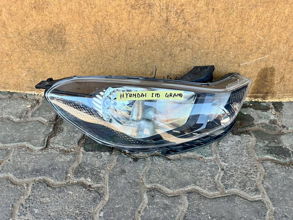 Hyundai i10 Grand Headlight - Private Seller Hyundai i10 Grand Headlight - Private Seller